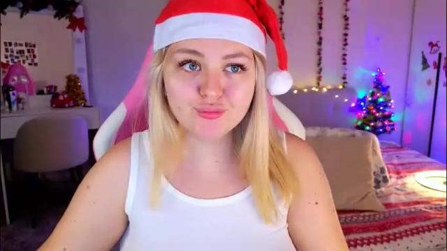 Image 4 of hornycakee Stream on Chaturbate on 27 days ago