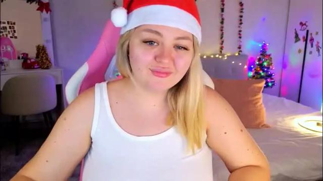 Image 6 of hornycakee Stream on Chaturbate on 24 days ago