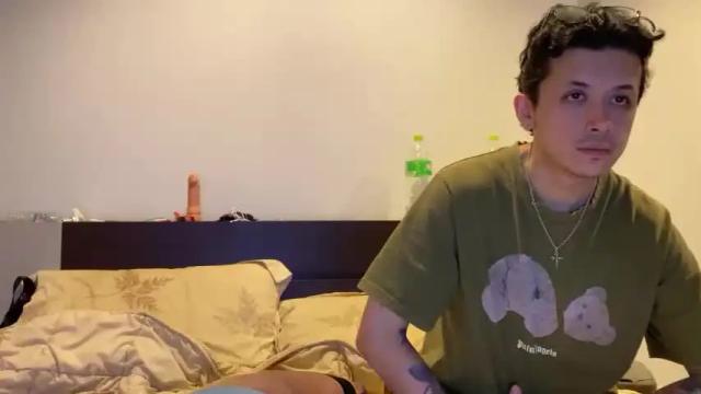 Thumbnail 3, hornycouple69292313's Stream at Chaturbate, 18 months ago