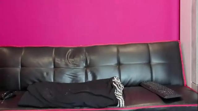 Image 4 of hornycurvybabe Stream on Chaturbate on 1 month ago