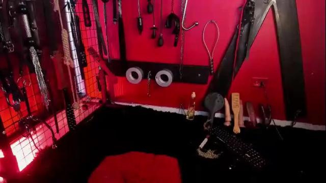 Image 10 of hornydahiana Stream on Chaturbate on 1 month ago
