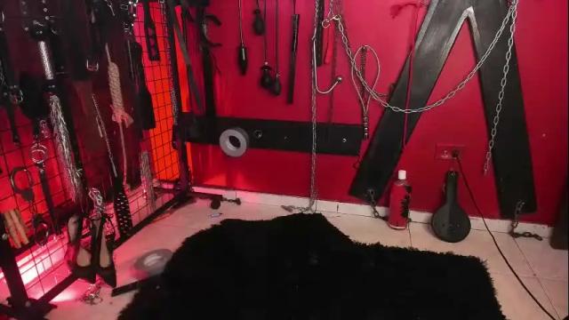 Image 10 of hornydahiana Stream on Chaturbate on 1 month ago
