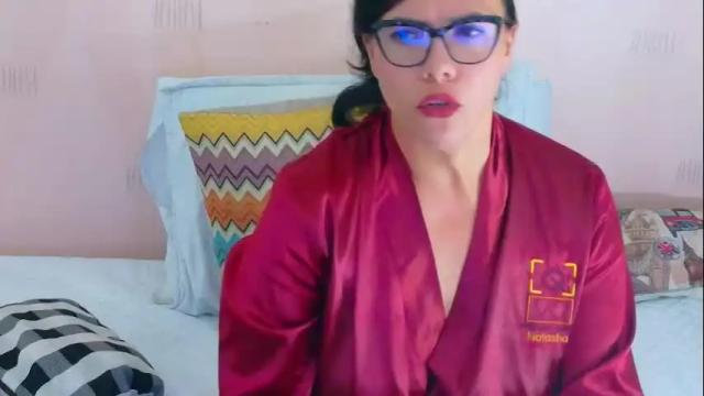 Thumbnail 1, hornylatimommy's Stream at Chaturbate, 2 months ago