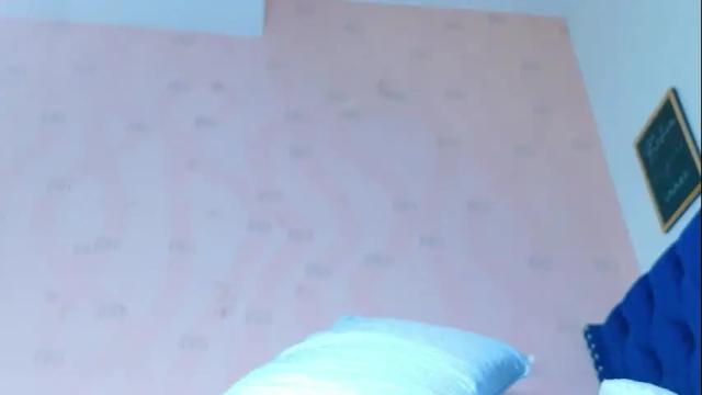 Image 8 of hornylatimommy Stream on Chaturbate on 1 month ago