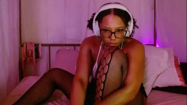 Image 6 of hornylittlehoney Stream on Chaturbate on 7 days ago