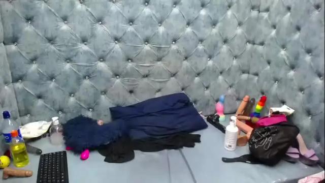 Image 12 of hornyskinny26 Stream on Chaturbate on 3 months ago