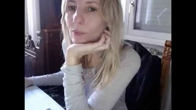 Image 3 of hornyssima Stream on Chaturbate on 2 months ago