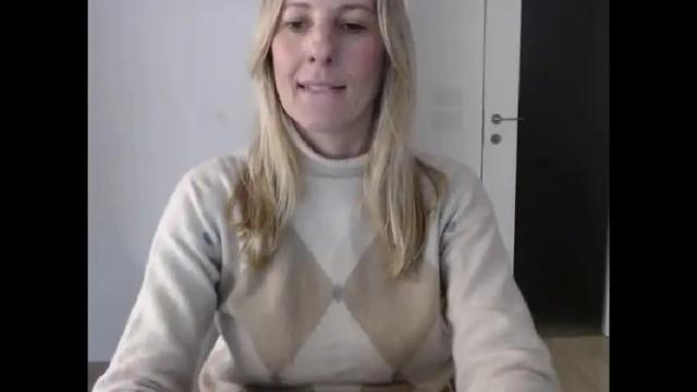 Image 3 of hornyssima Stream on Chaturbate on 1 month ago