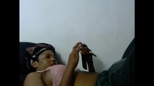 Image 10 of hornyxbum Stream on Chaturbate on 1 month ago