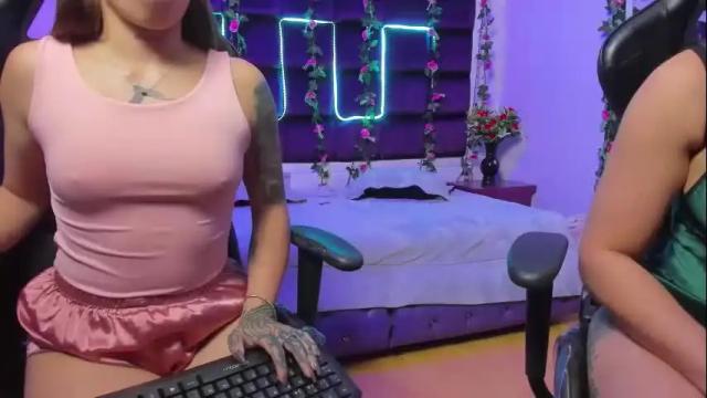 Image 6 of hornyy_mom Stream on Chaturbate on 13 days ago
