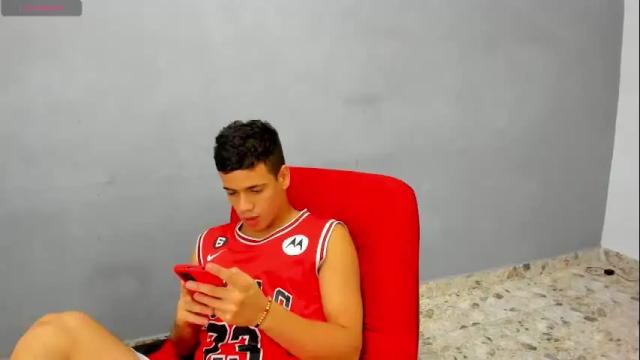 Thumbnail 1, horrny_18_victoria's Stream at Chaturbate, 11 days ago