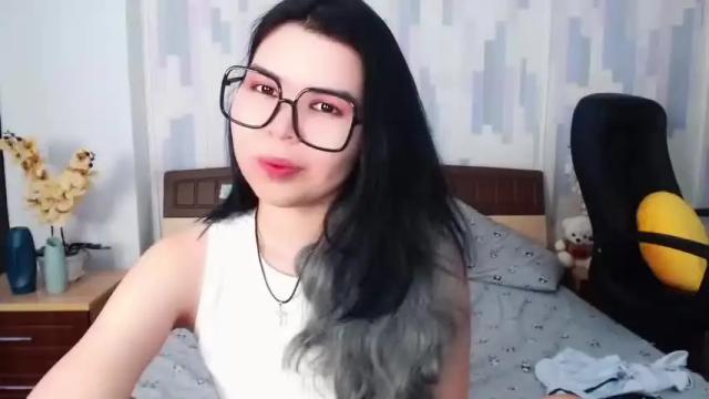 Image 2 of horrymia Stream on Chaturbate on 16 months ago