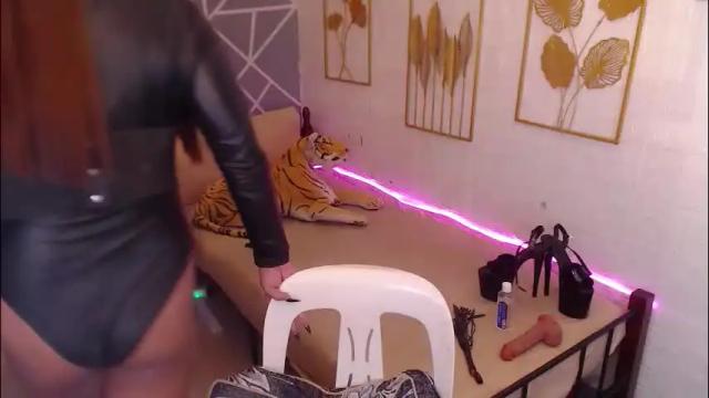 Image 8 of horsecockivy Stream on Chaturbate on 2 months ago