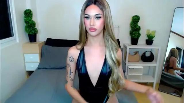 Image 10 of horsecockmadison Stream on Chaturbate on 19 days ago