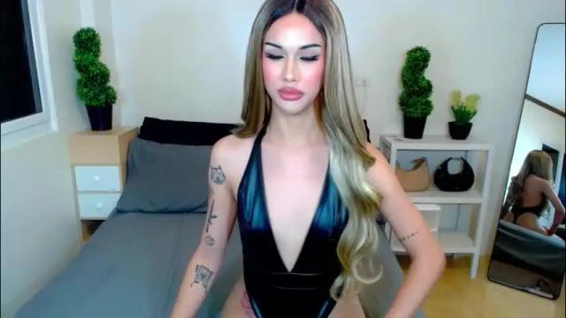 Image 10 of horsecockmadison Stream on Chaturbate on 9 days ago