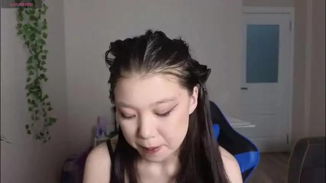 Image 2 of hosina_sayeri Stream on Chaturbate on 2 months ago