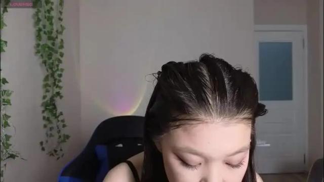 Image 7 of hosina_sayeri Stream on Chaturbate on 2 months ago
