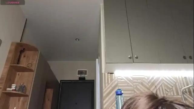 Image 3 of hosina_sayeri Stream on Chaturbate on 29 days ago