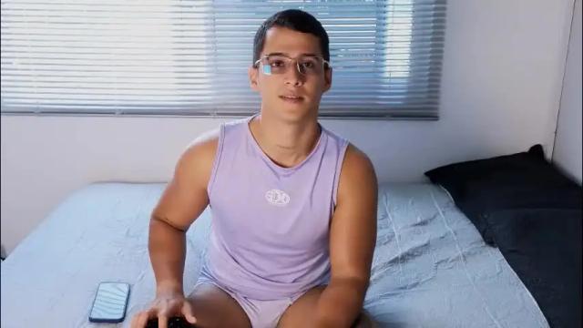 Image 3 of hot69temptation Stream on Chaturbate on 2 months ago
