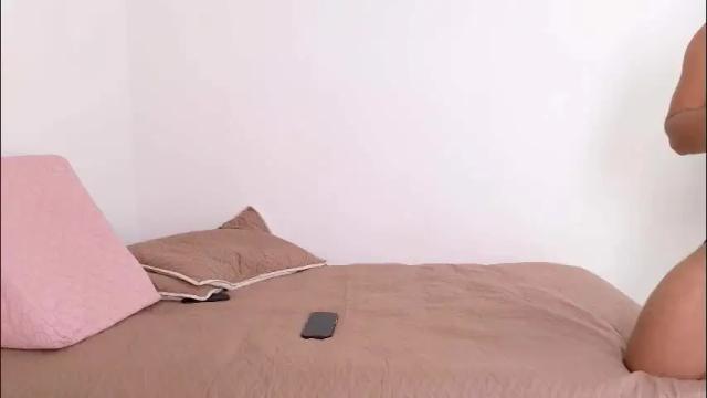 Image 7 of hot69temptation Stream on Chaturbate on 1 month ago