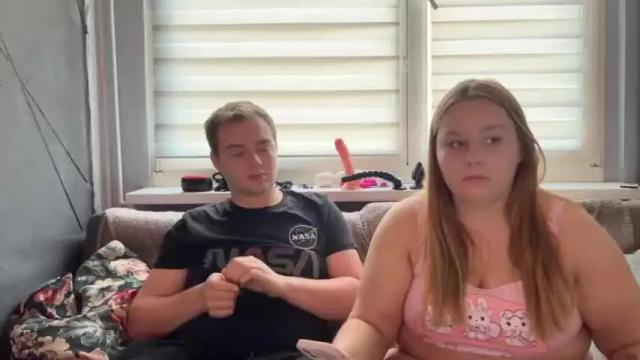 Image 8 of hot___________couple Stream on Chaturbate on 17 months ago
