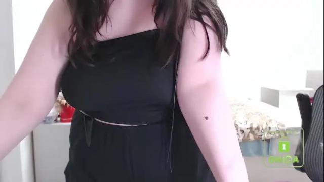 Image 10 of hot_and_pretty Stream on Chaturbate on 1 month ago