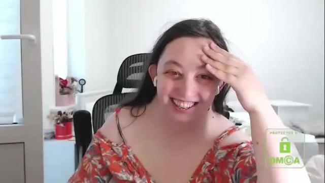 Image 11 of hot_and_pretty Stream on Chaturbate on 23 days ago