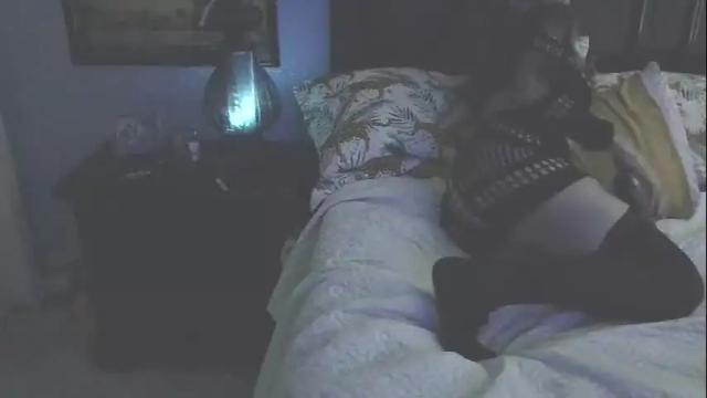Image 7 of hot_ass_mess Stream on Chaturbate on 3 months ago