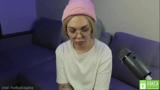 Image 10 of hot_babayaga Stream on Chaturbate on 1 month ago