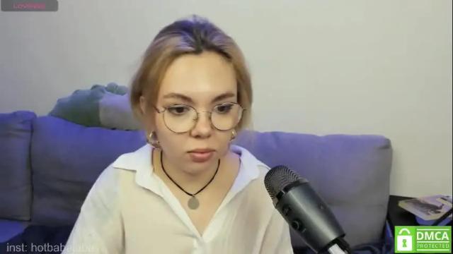 Image 3 of hot_babayaga Stream on Chaturbate on 1 month ago