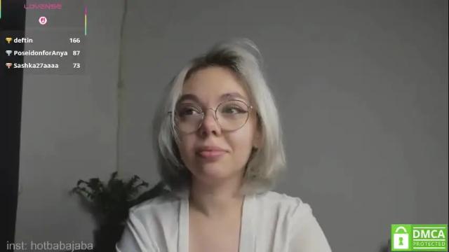 Image 12 of hot_babayaga Stream on Chaturbate on 27 days ago