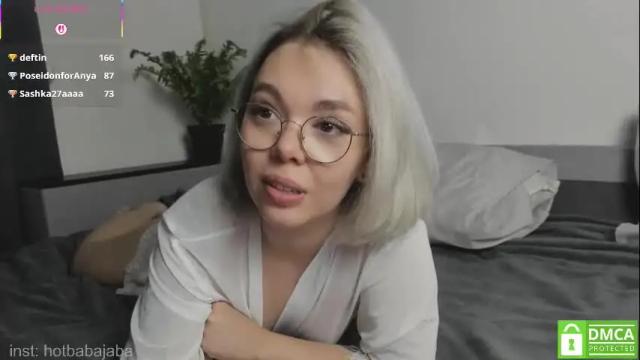 Image 3 of hot_babayaga Stream on Chaturbate on 27 days ago