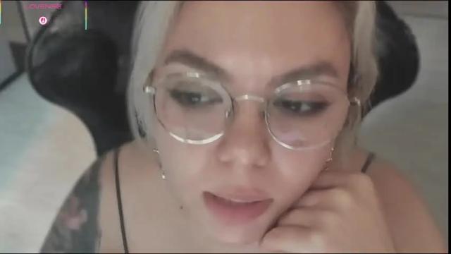 Image 7 of hot_babayaga Stream on Chaturbate on 3 days ago