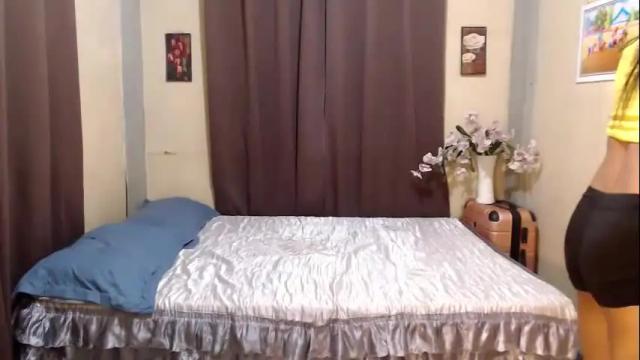 Image 2 of hot_babe0802 Stream on Chaturbate on 7 months ago