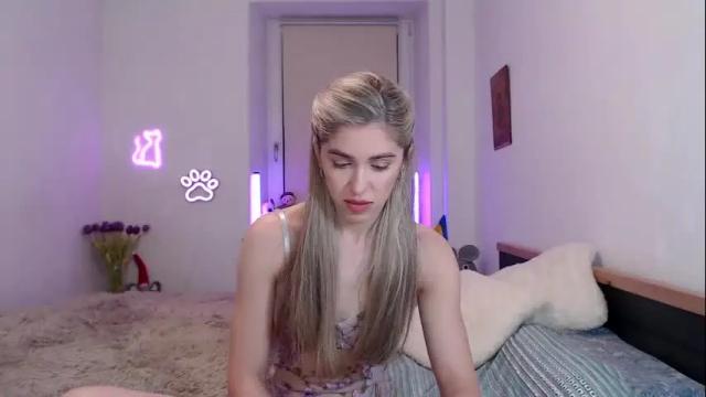 Thumbnail 2, hot_berry69's Stream at Chaturbate, 1 month ago