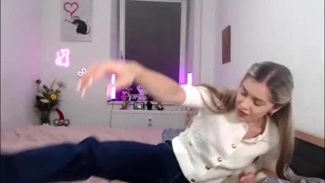 Image 8 of hot_berry69 Stream on Chaturbate on 2 months ago