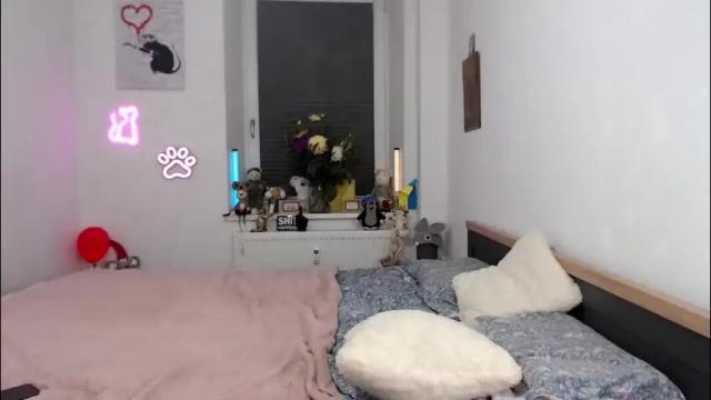 Thumbnail 2, hot_berry69's Stream at Chaturbate, 1 month ago