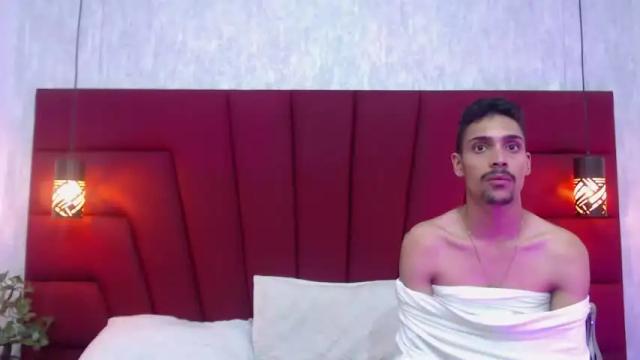 Image 8 of hot_bunnies_14 Stream on Chaturbate on 18 months ago