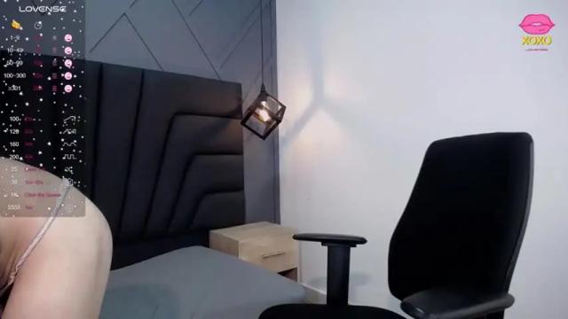 Image 6 of hot_bunnies_14 Stream on Chaturbate on 17 months ago