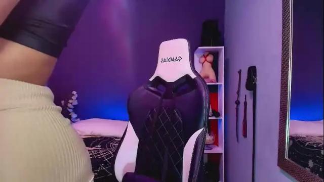 Image 10 of hot_chocolate_4u Stream on Chaturbate on 24 days ago