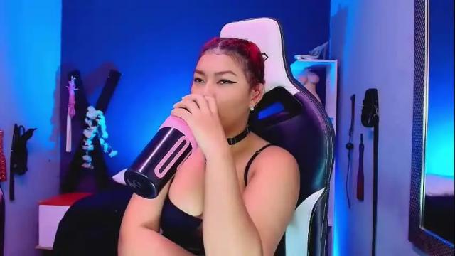 Image 4 of hot_chocolate_4u Stream on Chaturbate on 10 days ago