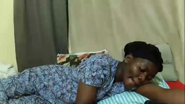 Image 2 of hot_darling95 Stream on Chaturbate on 1 month ago