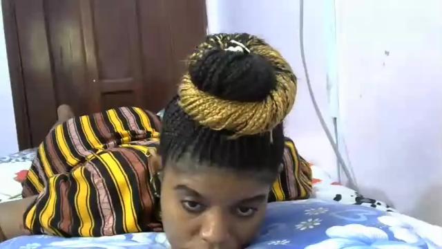 Image 8 of hot_desiiree Stream on Chaturbate on 21 months ago