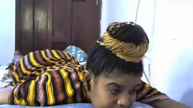 Image 6 of hot_desiiree Stream on Chaturbate on 21 months ago