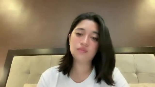 Image 7 of hot_elisse Stream on Chaturbate on 20 months ago