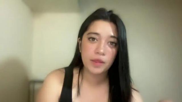 Image 2 of hot_elisse Stream on Chaturbate on 24 months ago