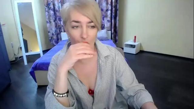 Image 3 of hot_girl87 Stream on Chaturbate on 24 days ago