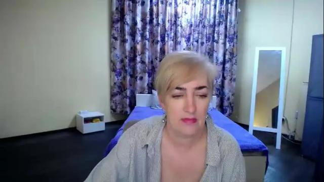 Image 4 of hot_girl87 Stream on Chaturbate on 21 days ago