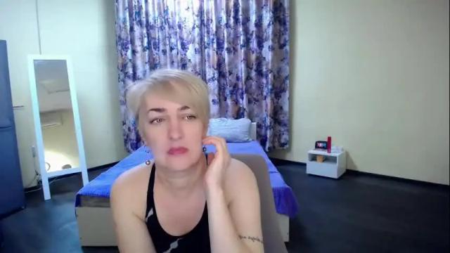 Image 11 of hot_girl87 Stream on Chaturbate on 17 days ago