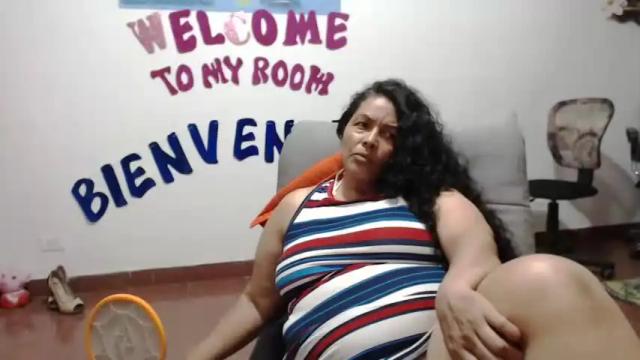 Image 10 of hot_horny4u Stream on Chaturbate on 12 months ago